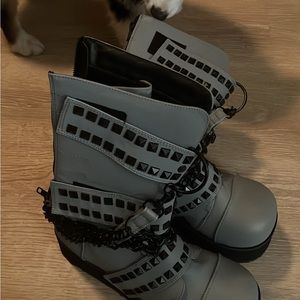 Demonia Trashville 138 grey